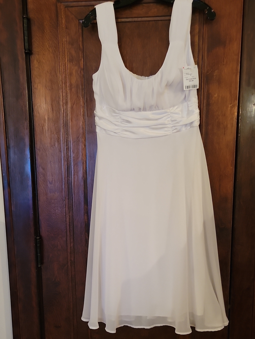 Connected Apparel Ruched Midi Dress in White Size 10